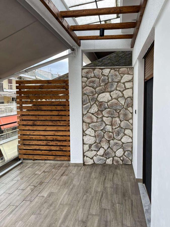 Luxury Townhouse Suite Лариса Екстериор снимка