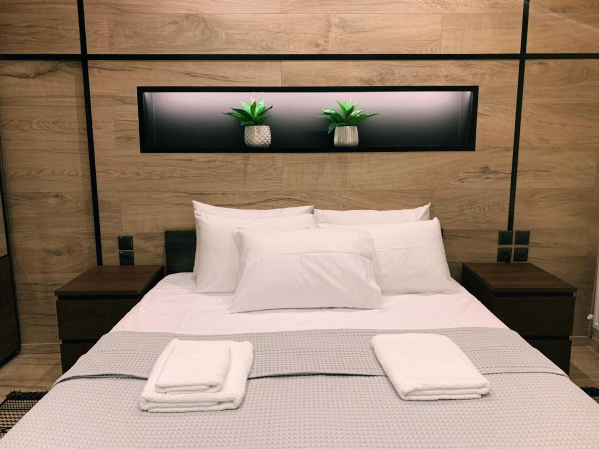 Luxury Townhouse Suite Лариса Екстериор снимка