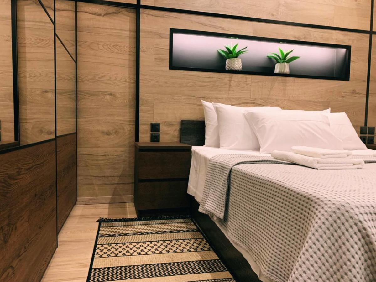 Luxury Townhouse Suite Лариса Екстериор снимка