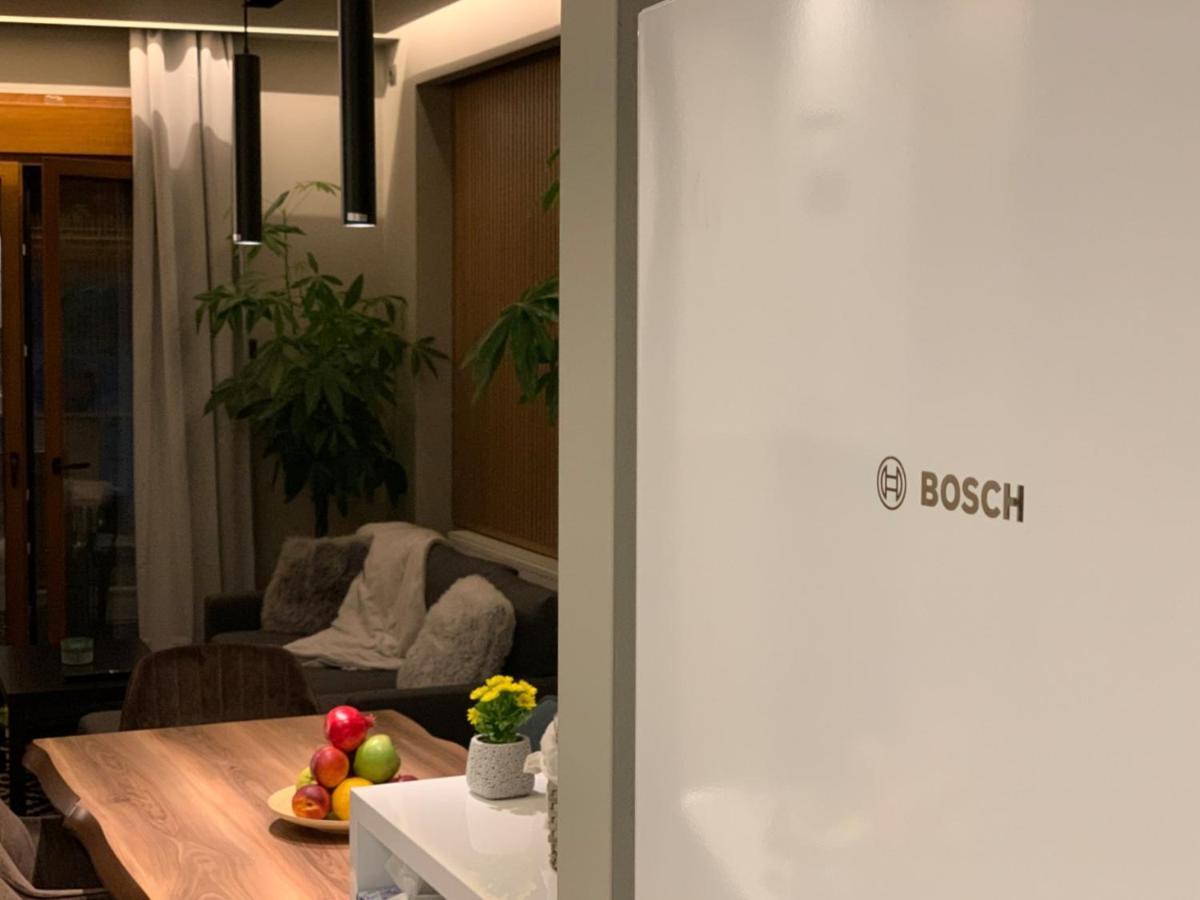 Luxury Townhouse Suite Лариса Екстериор снимка