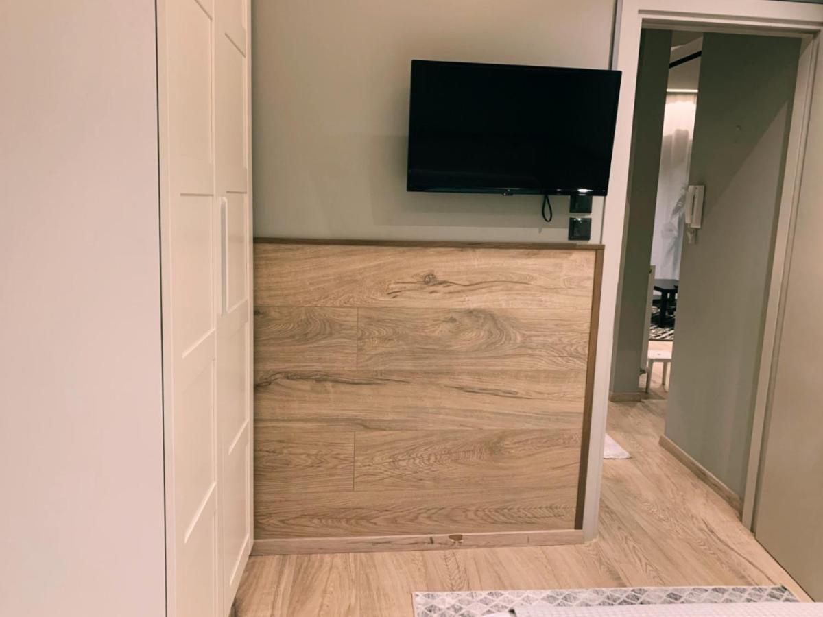 Luxury Townhouse Suite Лариса Екстериор снимка