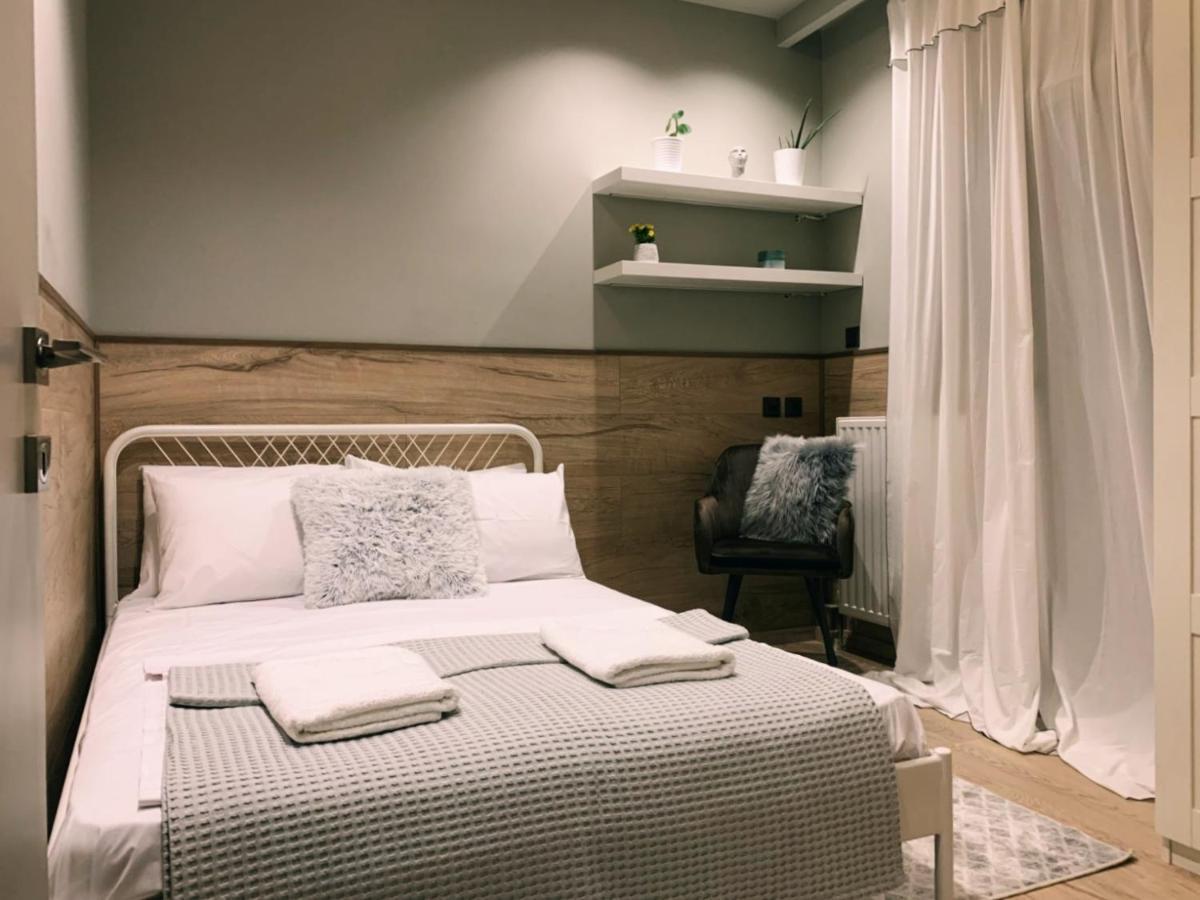 Luxury Townhouse Suite Лариса Екстериор снимка