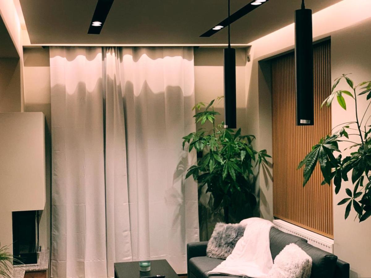 Luxury Townhouse Suite Лариса Екстериор снимка