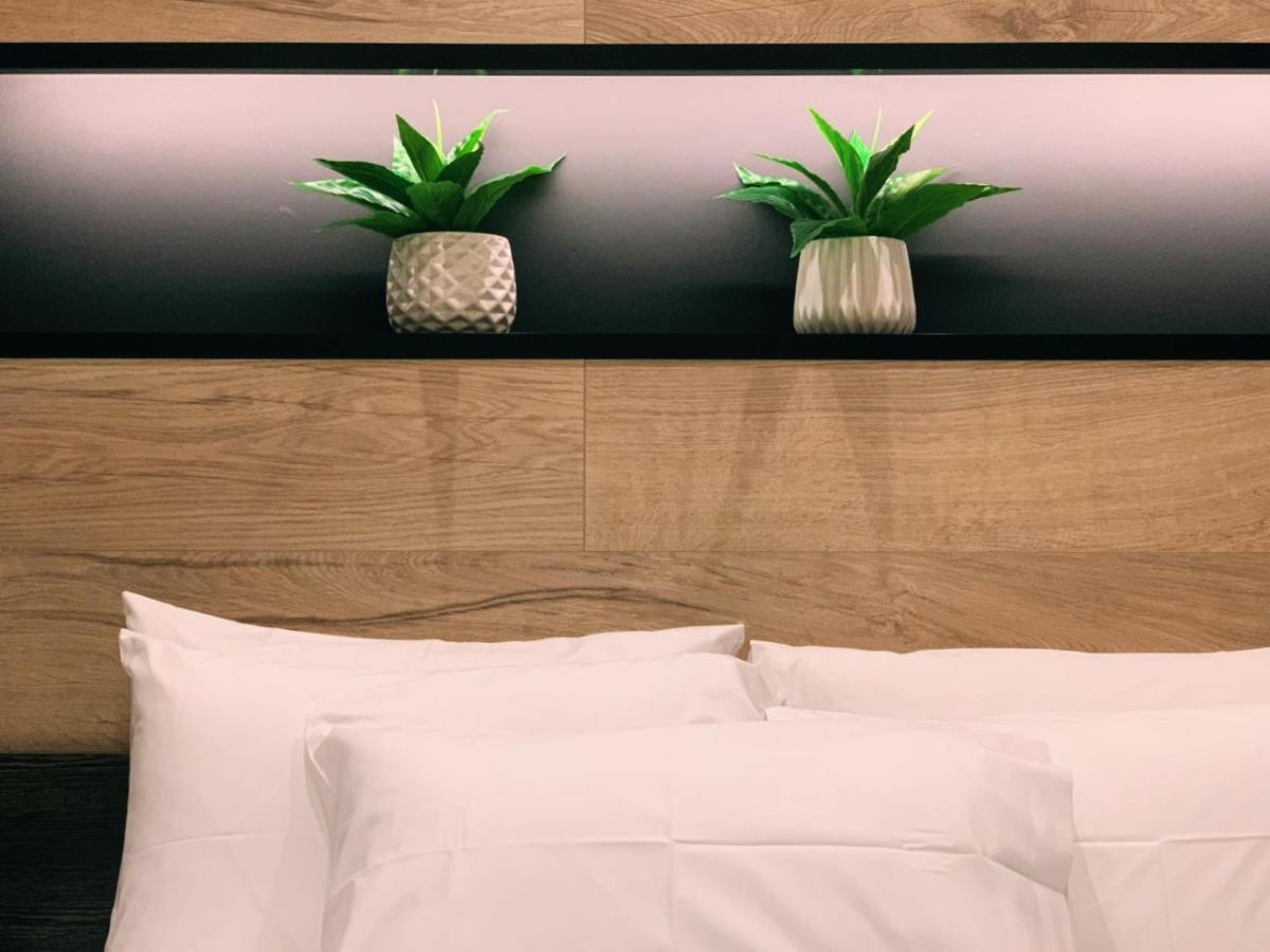 Luxury Townhouse Suite Лариса Екстериор снимка