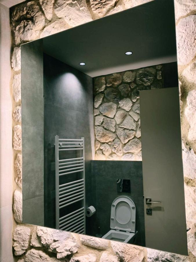 Luxury Townhouse Suite Лариса Екстериор снимка